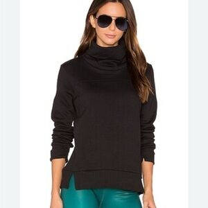 ALO Yoga Black Haze Fleece